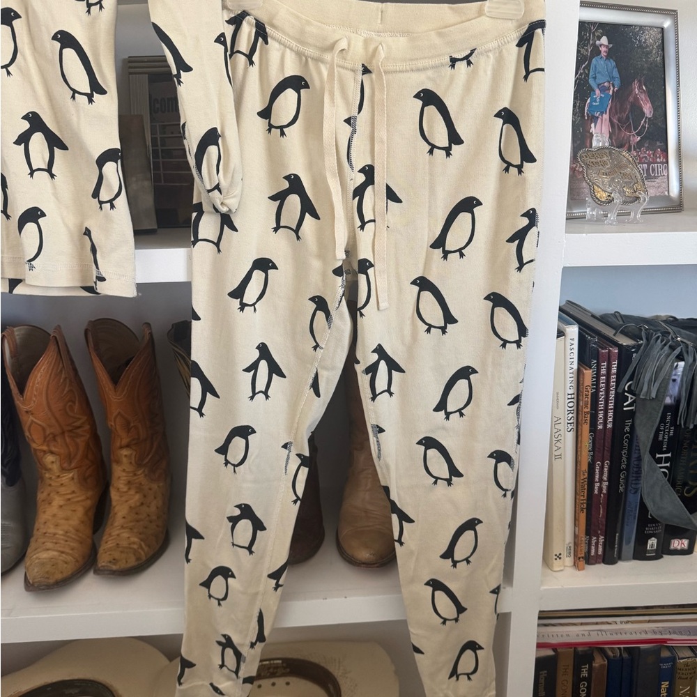 Hanna Anderssen Penguin Pajamas - Picture 3 of 7